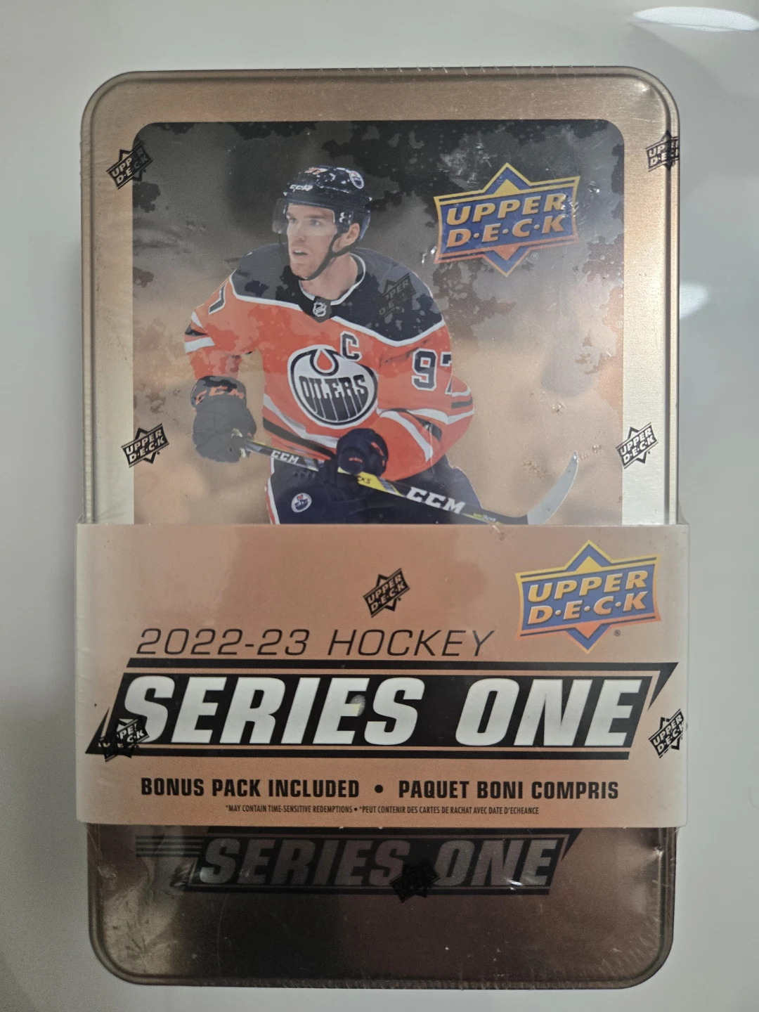 Upper Deck 2022-23 Series One Hockey Cards Tin