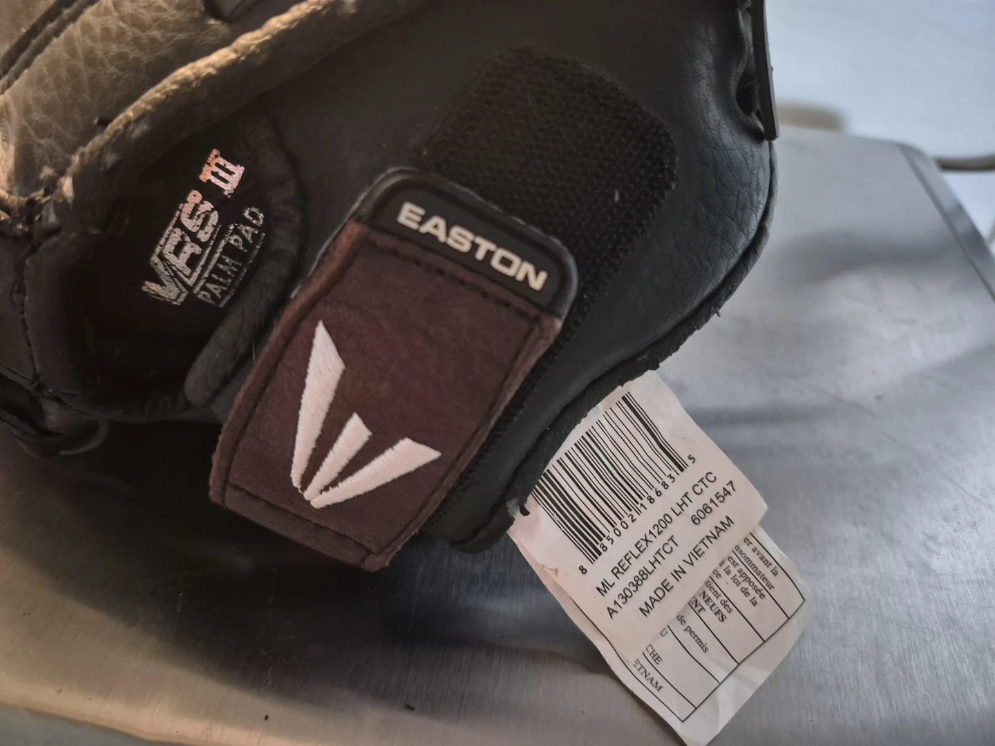 Easton 12 inch leather baseball glove - LHT - photo 4