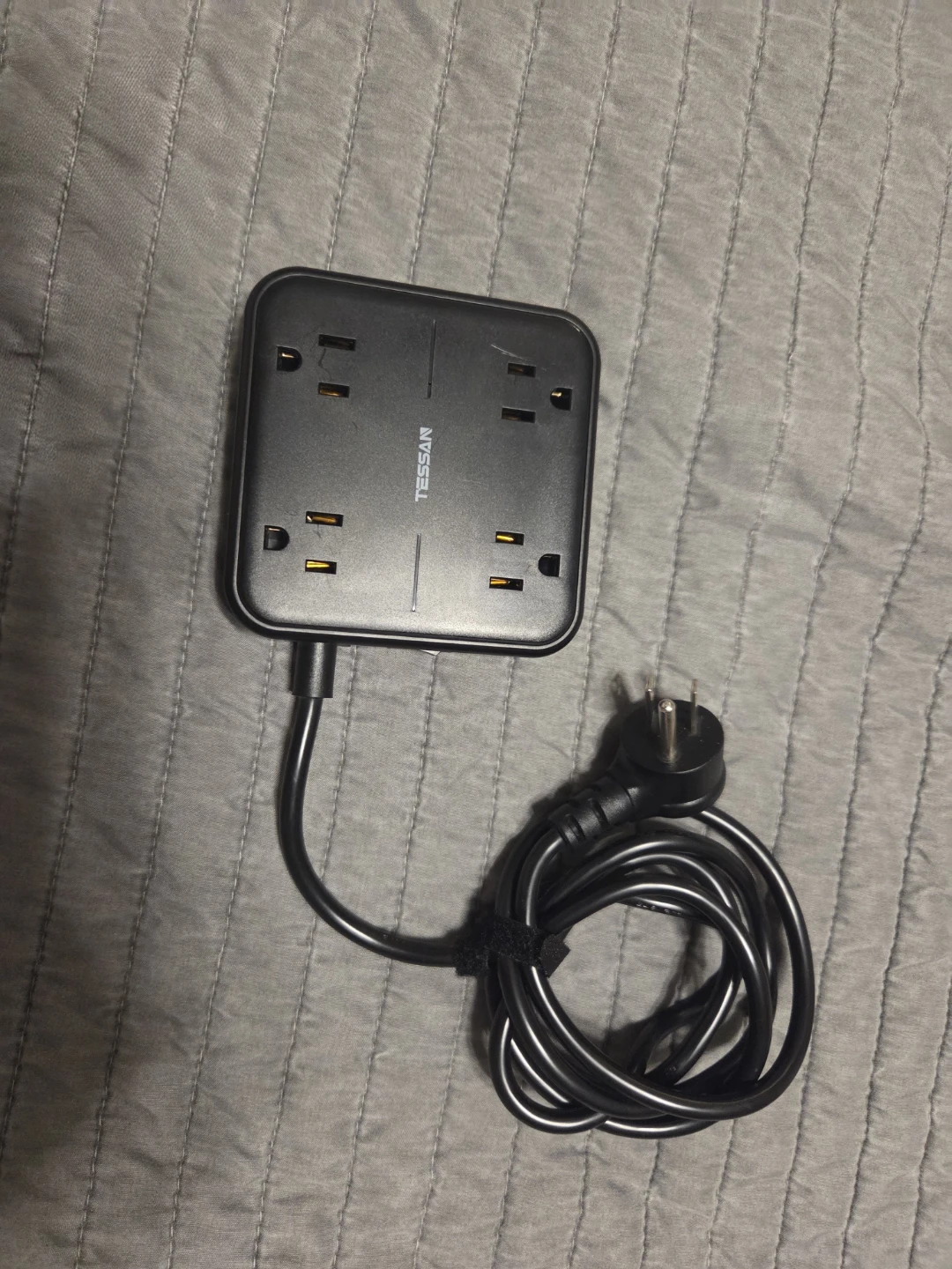 TESSAN Power Strip with 3 USB Ports