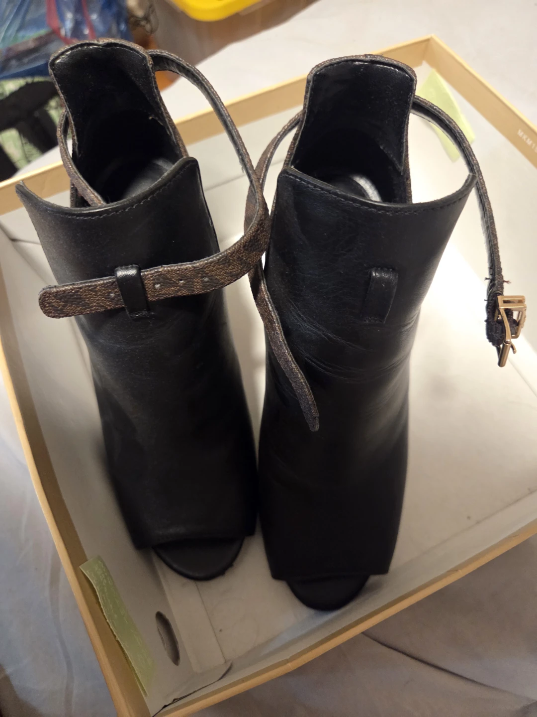 Michael Kors Lawson Open Toe Heels - Size 7M - photo 4
