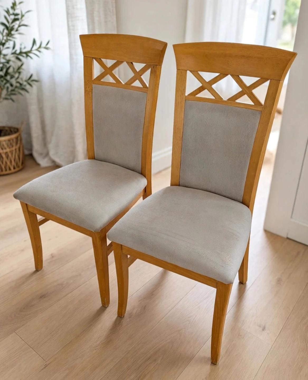 OBO 2 USED DINING ROOM CHAIRS one price for both