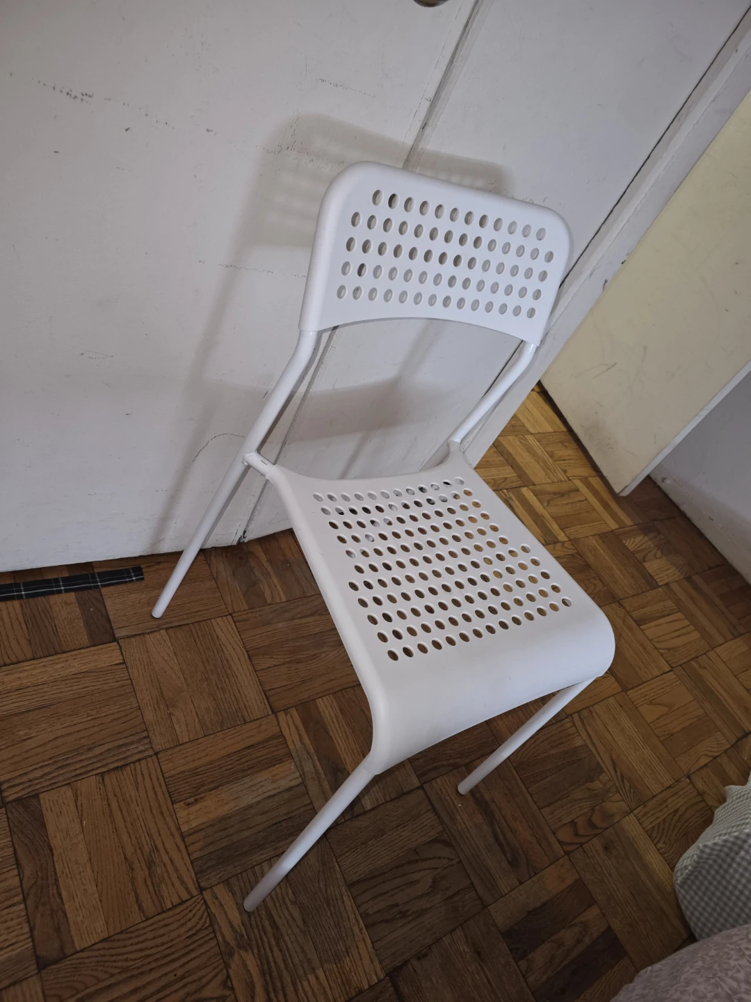 White IKEA Chair - photo 2