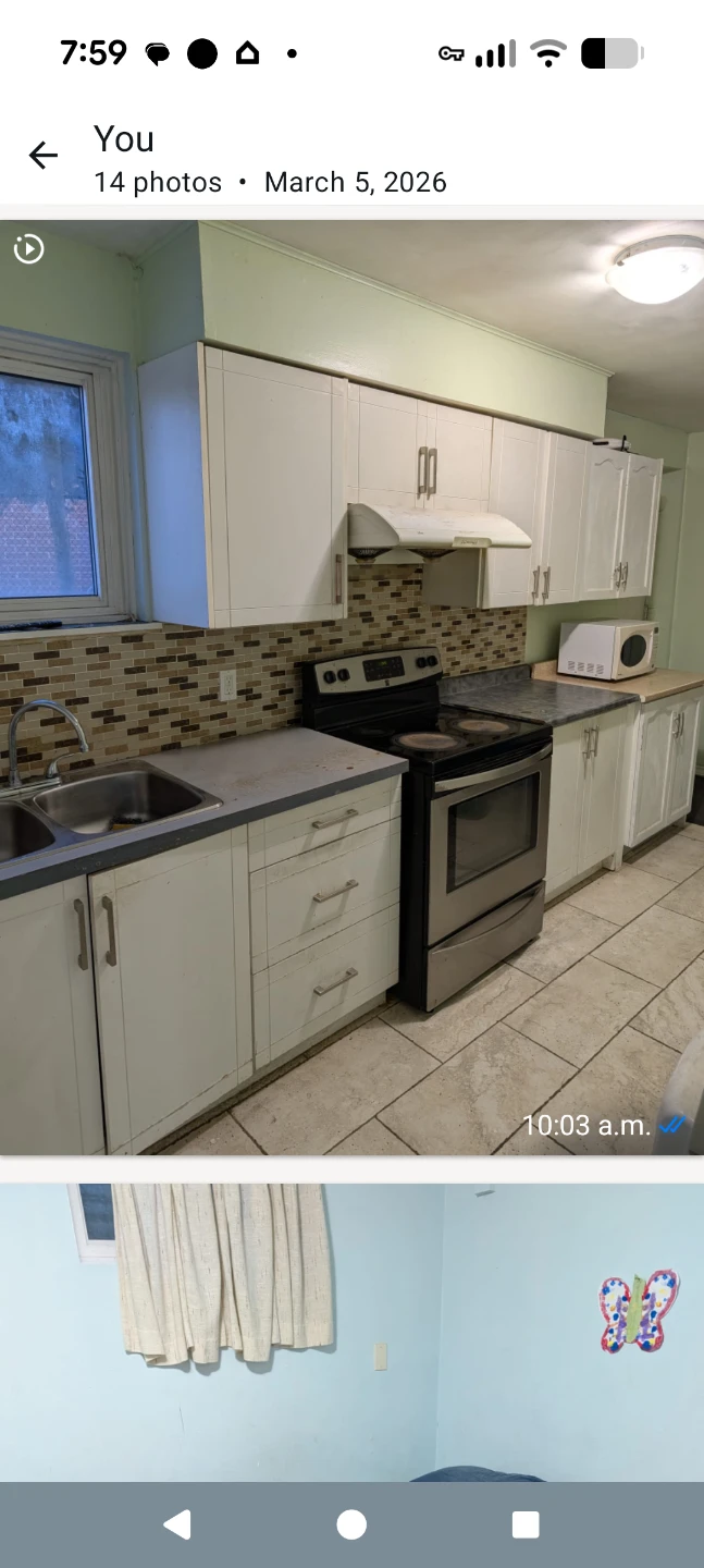 A walkout basement on rent for $1800 in Brampton