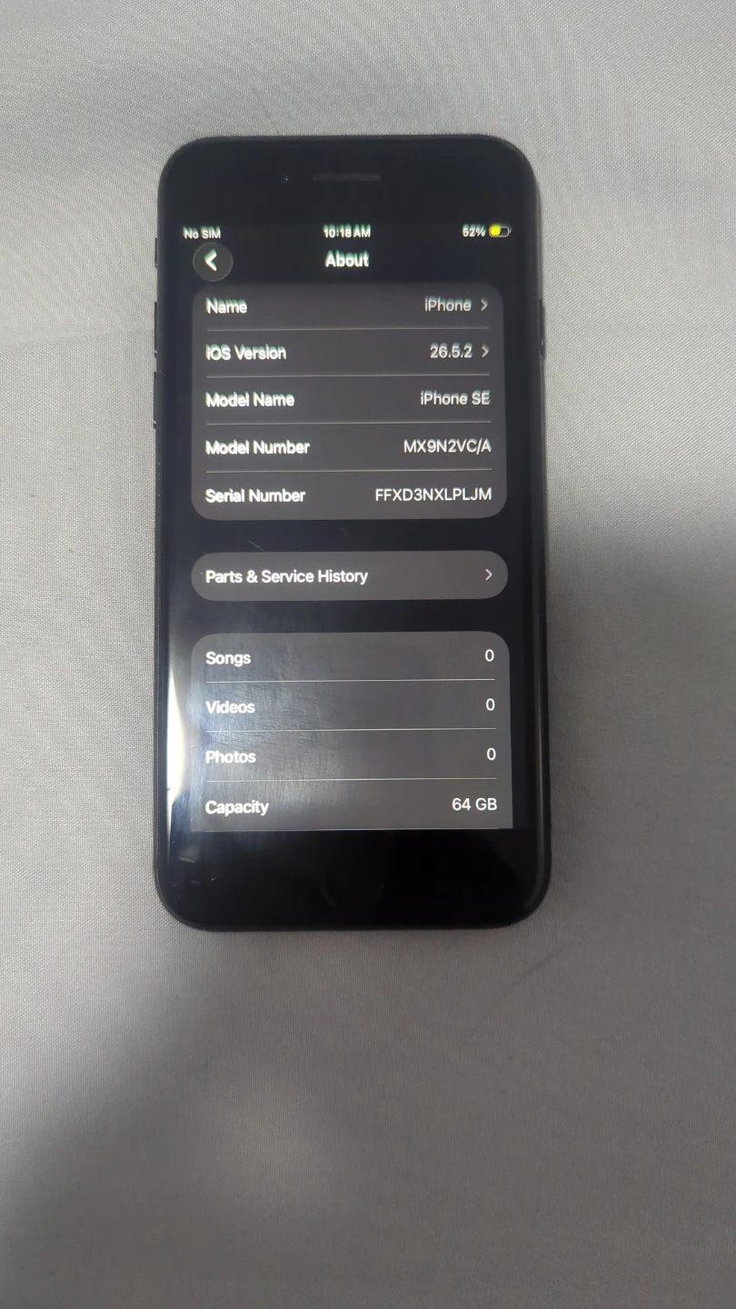 Apple iPhone SE (2nd generation) - 64GB
