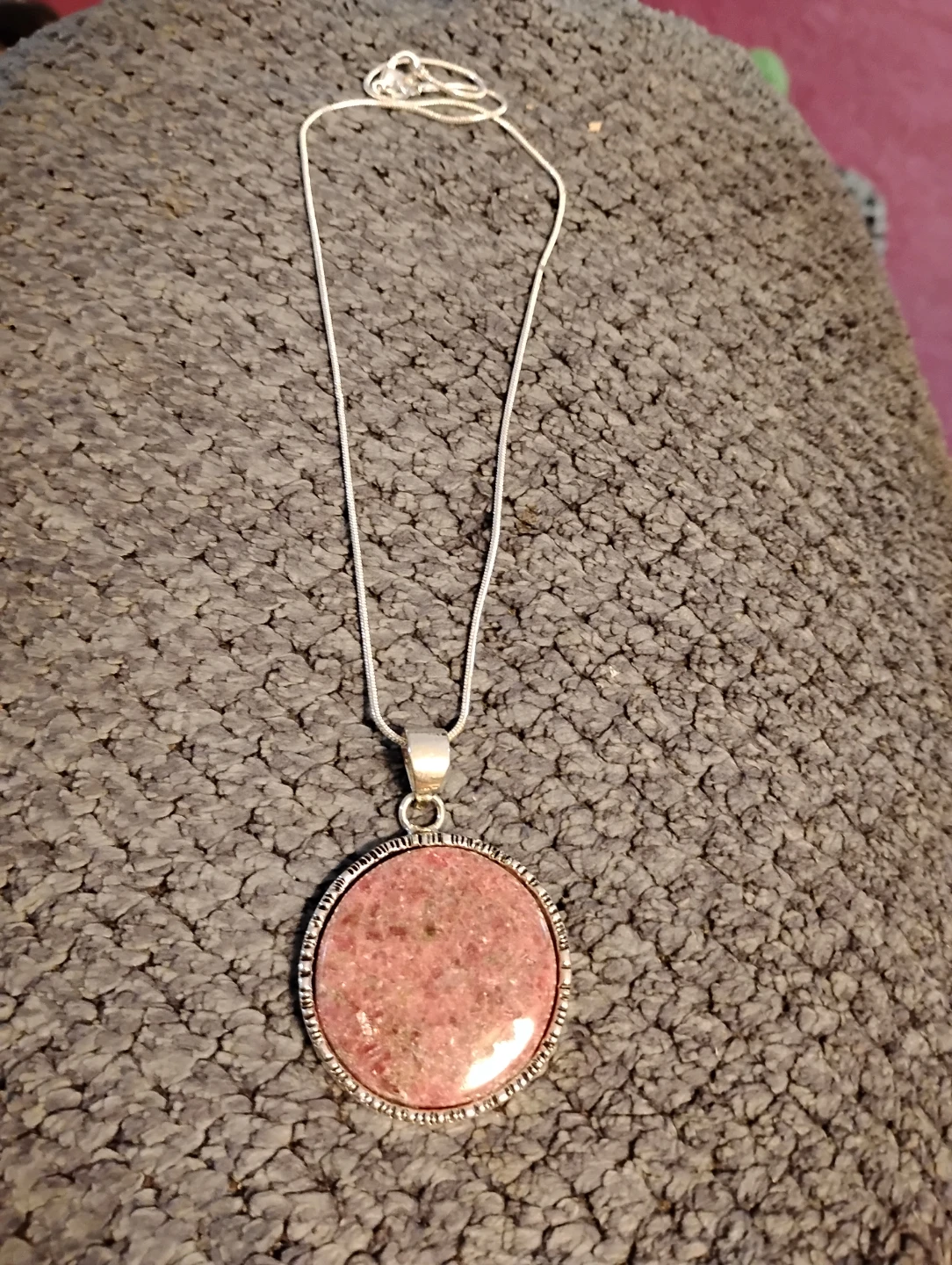Sterling Silver Pink Agate Necklace - photo 2