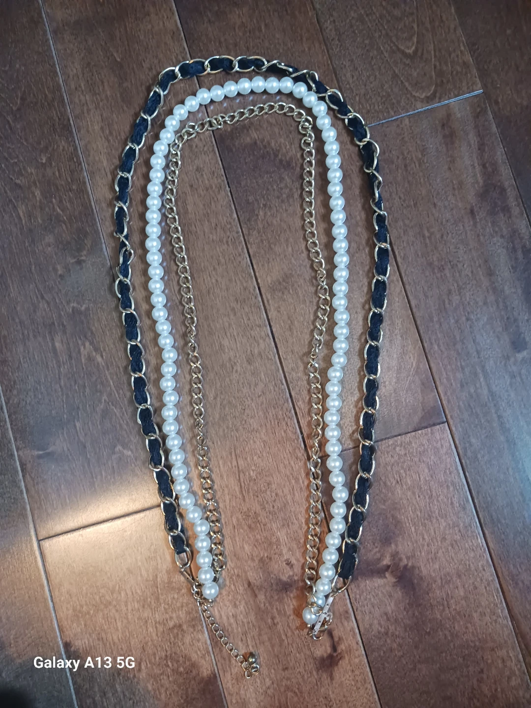 Pearl and Chain Bag Strap