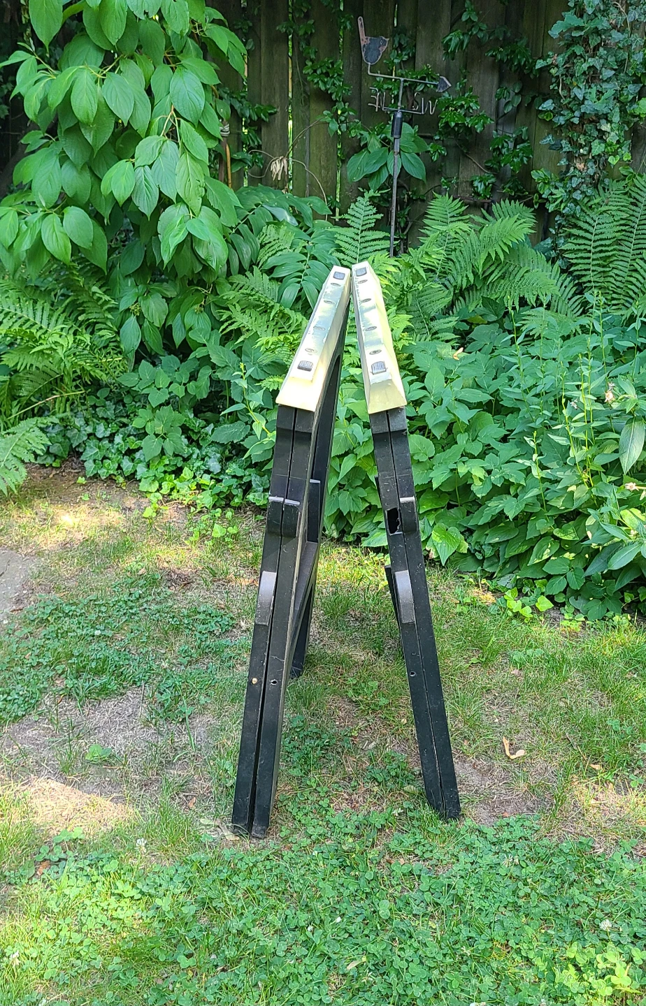 2 Plastic Sawhorses - Folding Plastic - photo 4