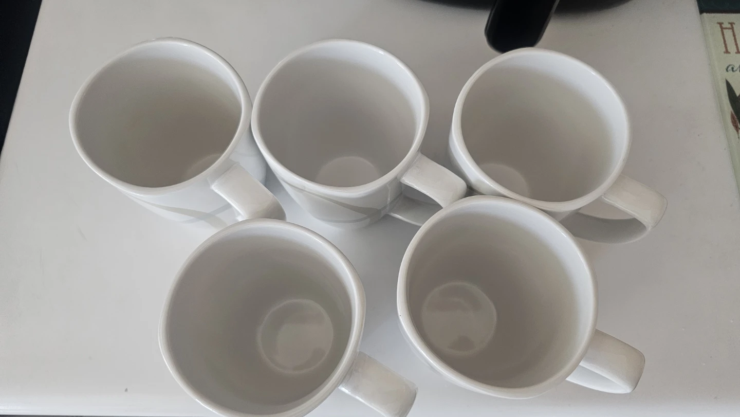 Set of 5 Corelle Mugs - photo 2
