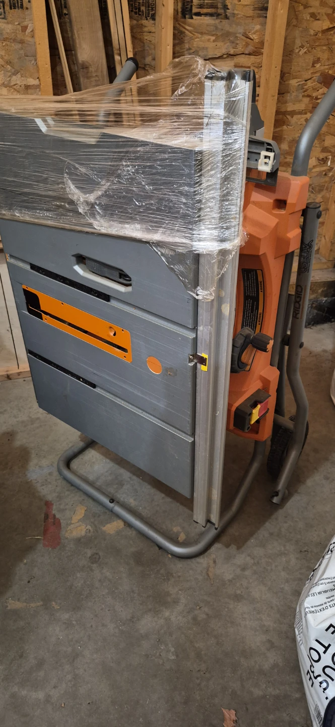 RIDGID Portable Table Saw