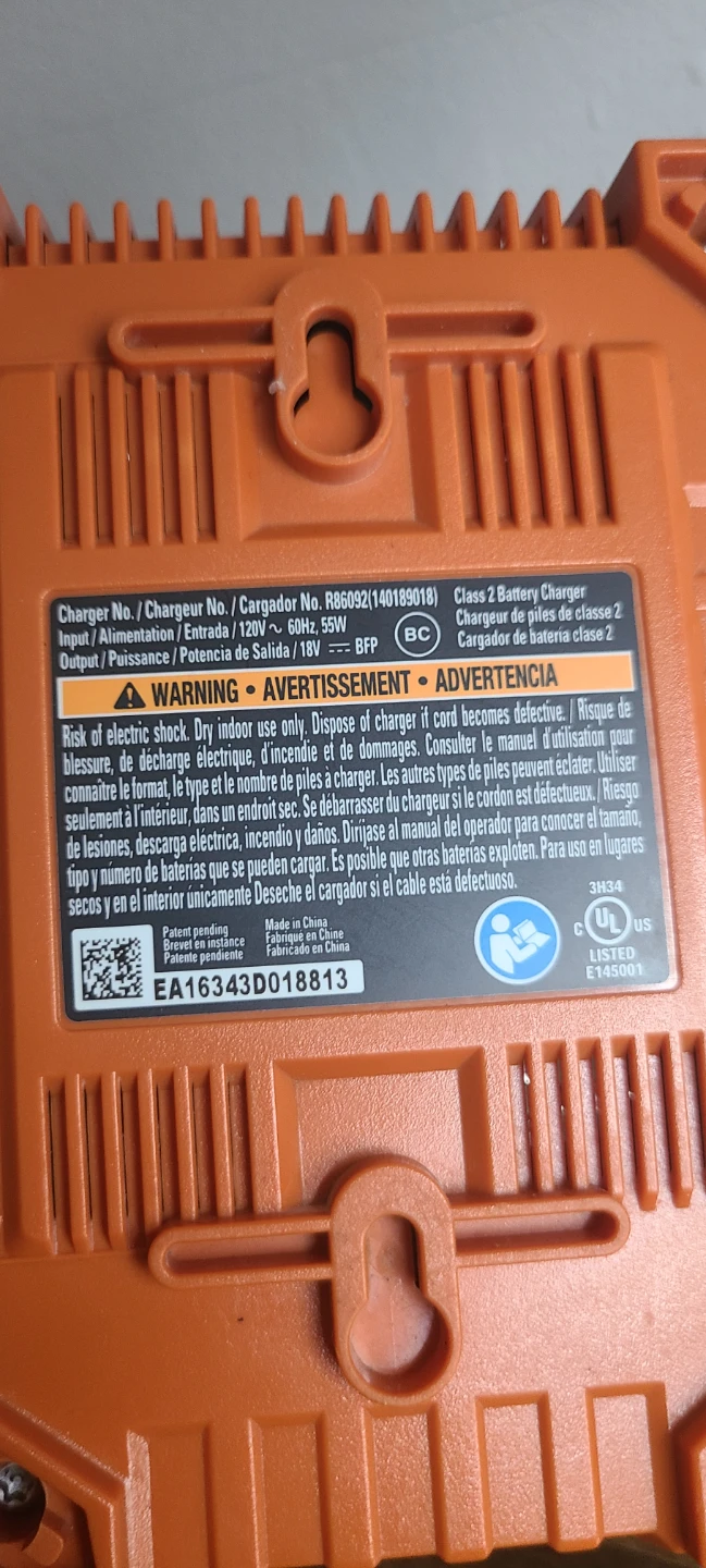 Ridgid 18v Charger: R86092 18 Volt Dual Chemistry Lithium Ion - photo 3