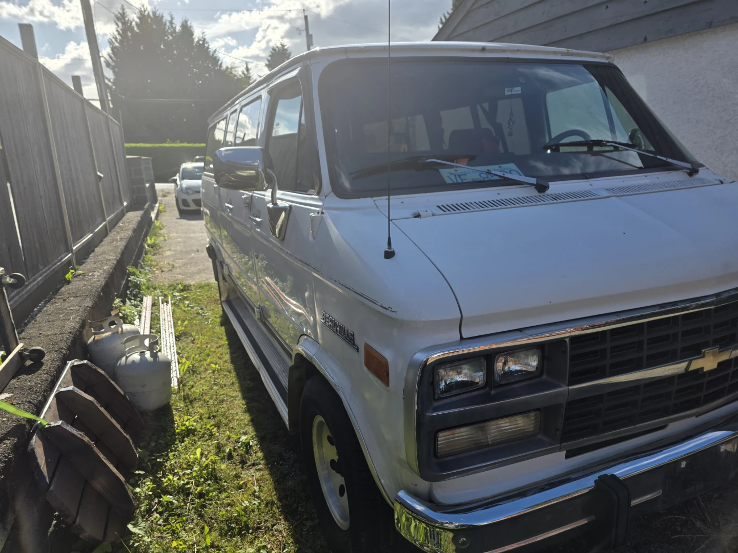 1993 chevy Beauville Van. - photo 3