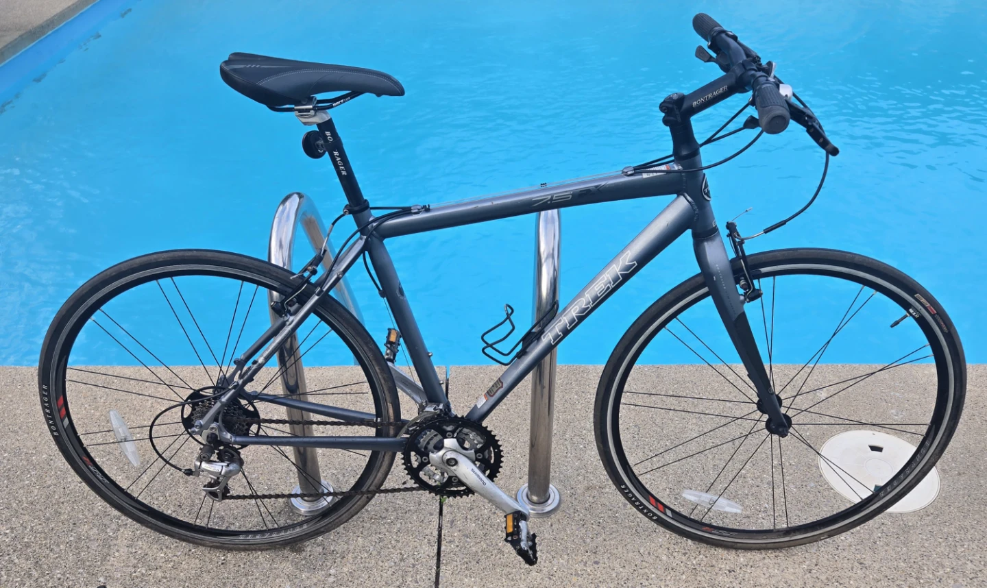 Trek 7.5 FX hybrid bike. 20" frame. - photo 2
