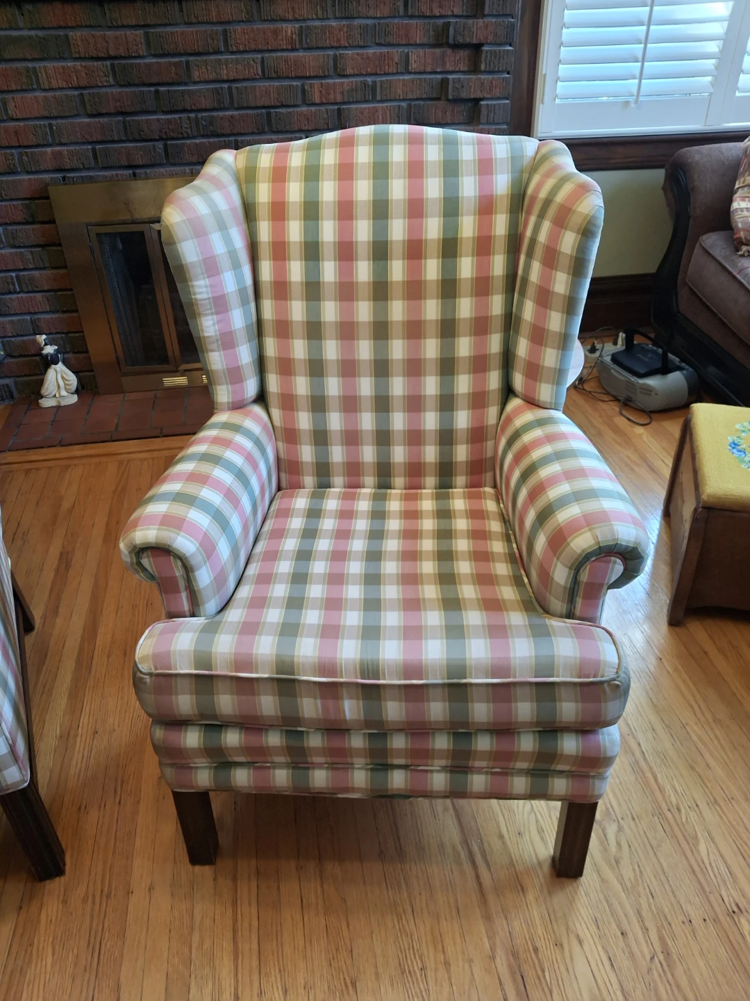 2 Wingback Armchair with Plaid Fabric and 2 Matching Ottomans - photo 5