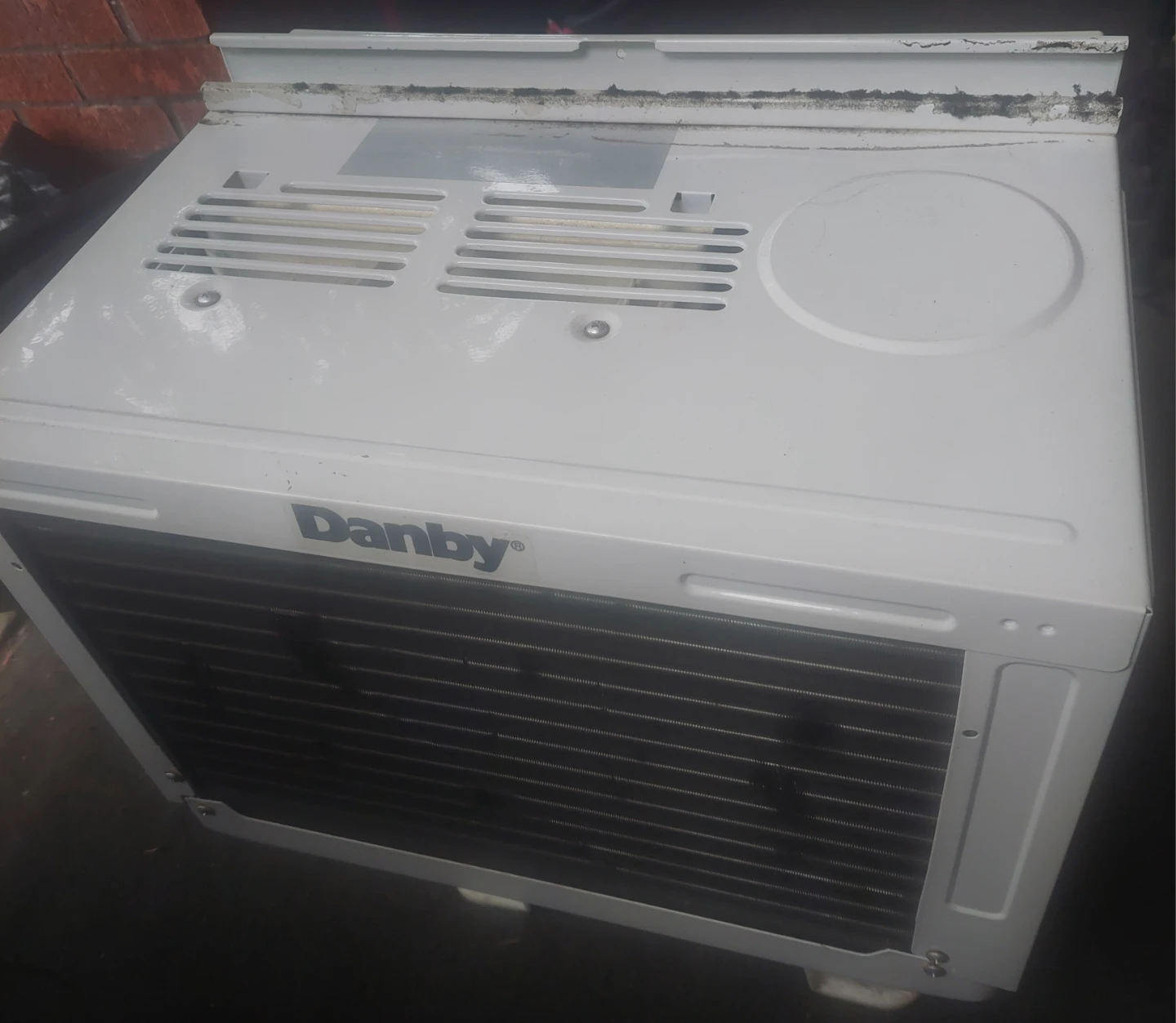 Danby Window Air Conditioner - photo 4