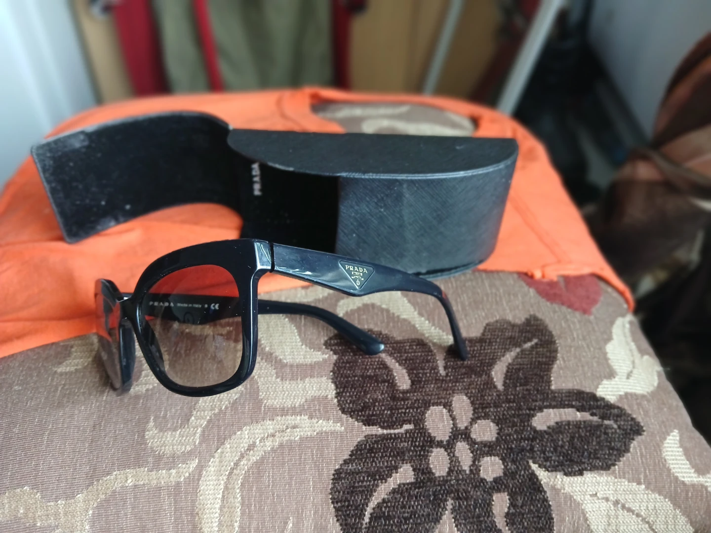 Prada Sunglasses - Black - photo 4