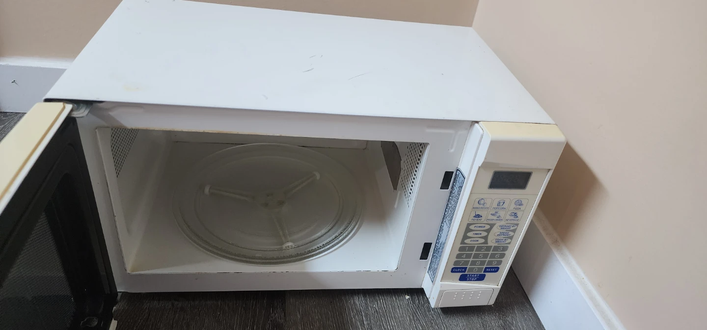 Microwave - photo 4