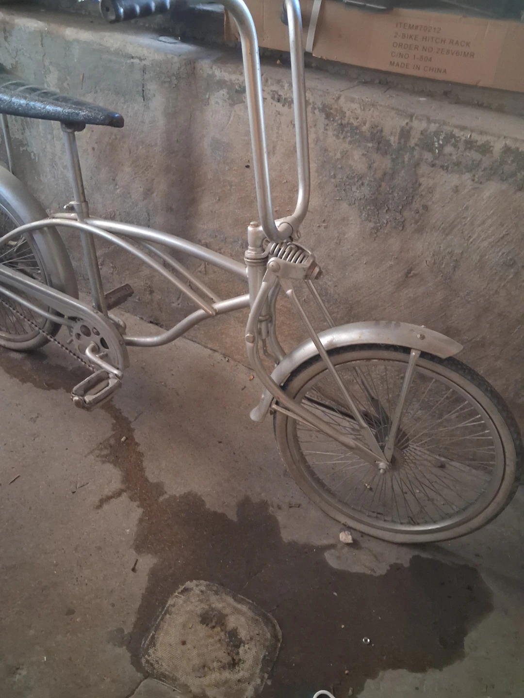 Silver Retro Bicycle - photo 2