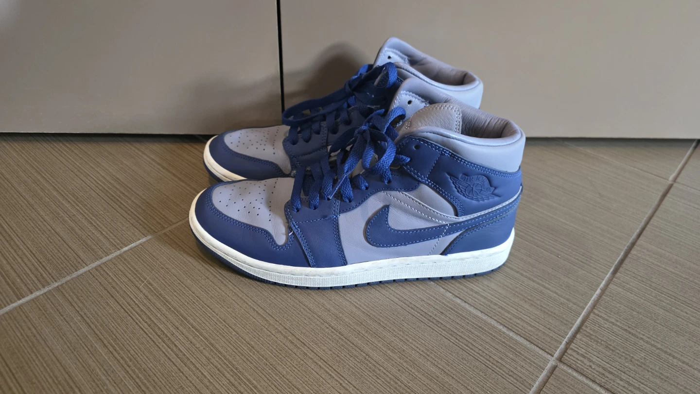 Air Jordan 1 Mid SE Royal Blue Grey Sneakers - photo 2