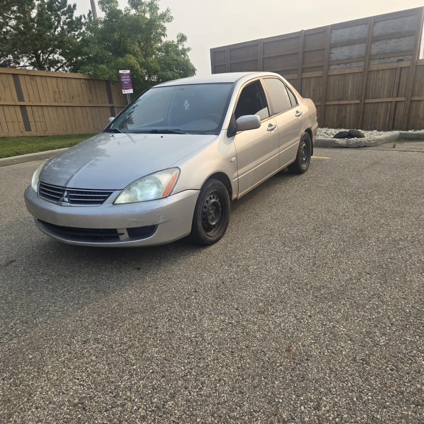 Mitsubishi Lancer Sedan