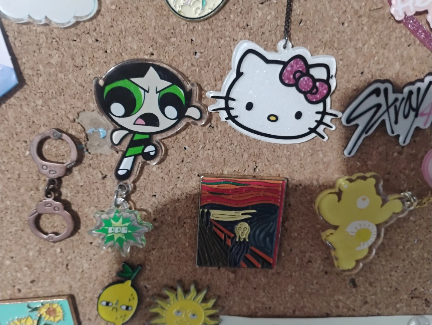 Pins - photo 3