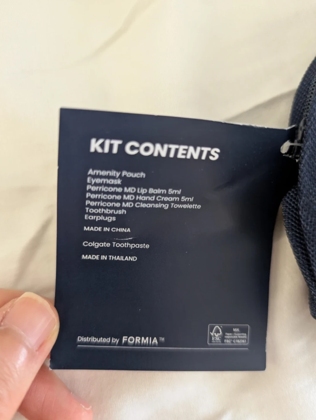 United Airlines 100 Years Business Class Amenity Pouch - photo 2