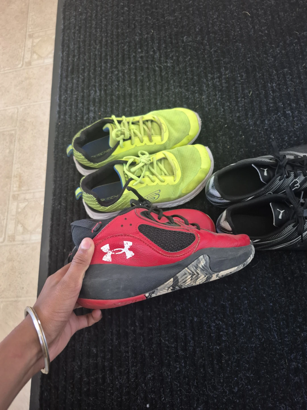3 pair of shoes one is soccer 2nd is bassketball 3rd is running - photo 3