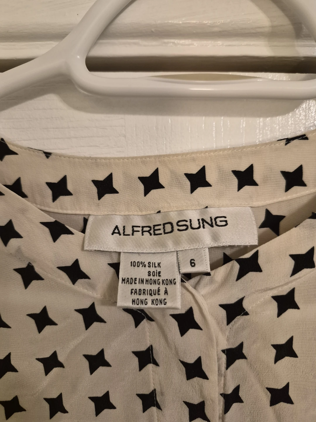 Alfred Sung 100% Silk Star Print Blouse - photo 3