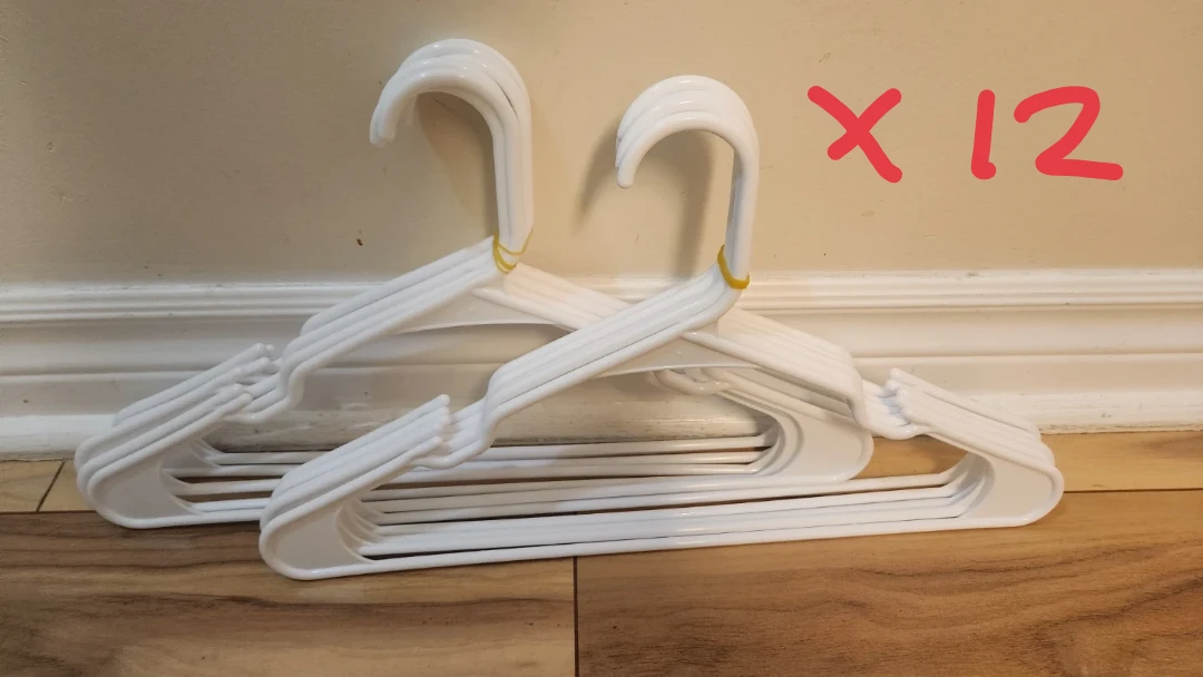 Plastic Clothes Hangers & Pants Hanger (Set of 25 +1) - photo 2
