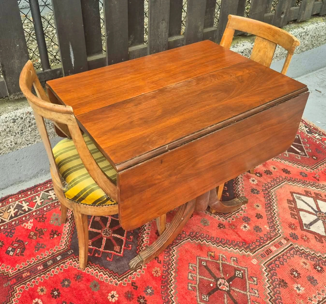 Antique Drop Leaf Walnut Dining Table With 1 Extension - photo 3