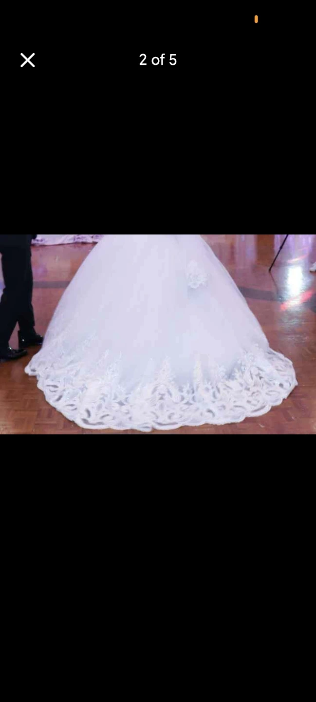 White Ball Gown Wedding Dress - photo 4