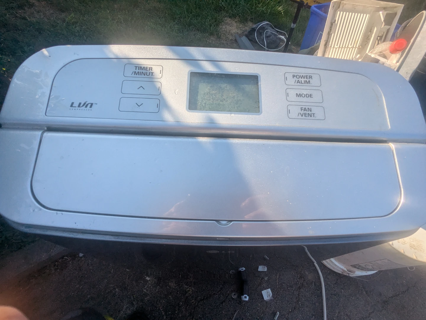 LG Portable Air Conditioner - photo 2