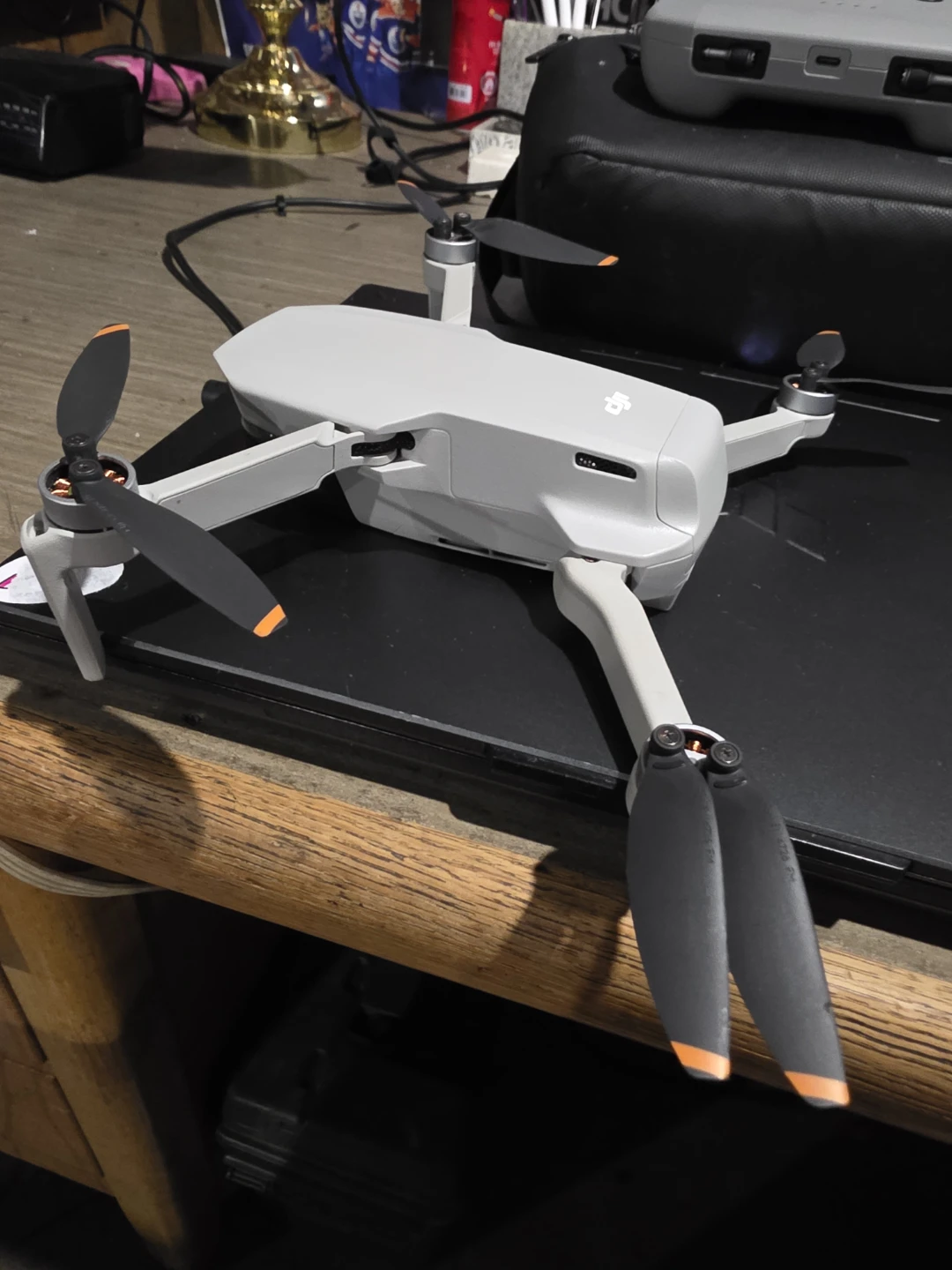 DJI Mini 2 Drone with Controller and Battery - photo 3