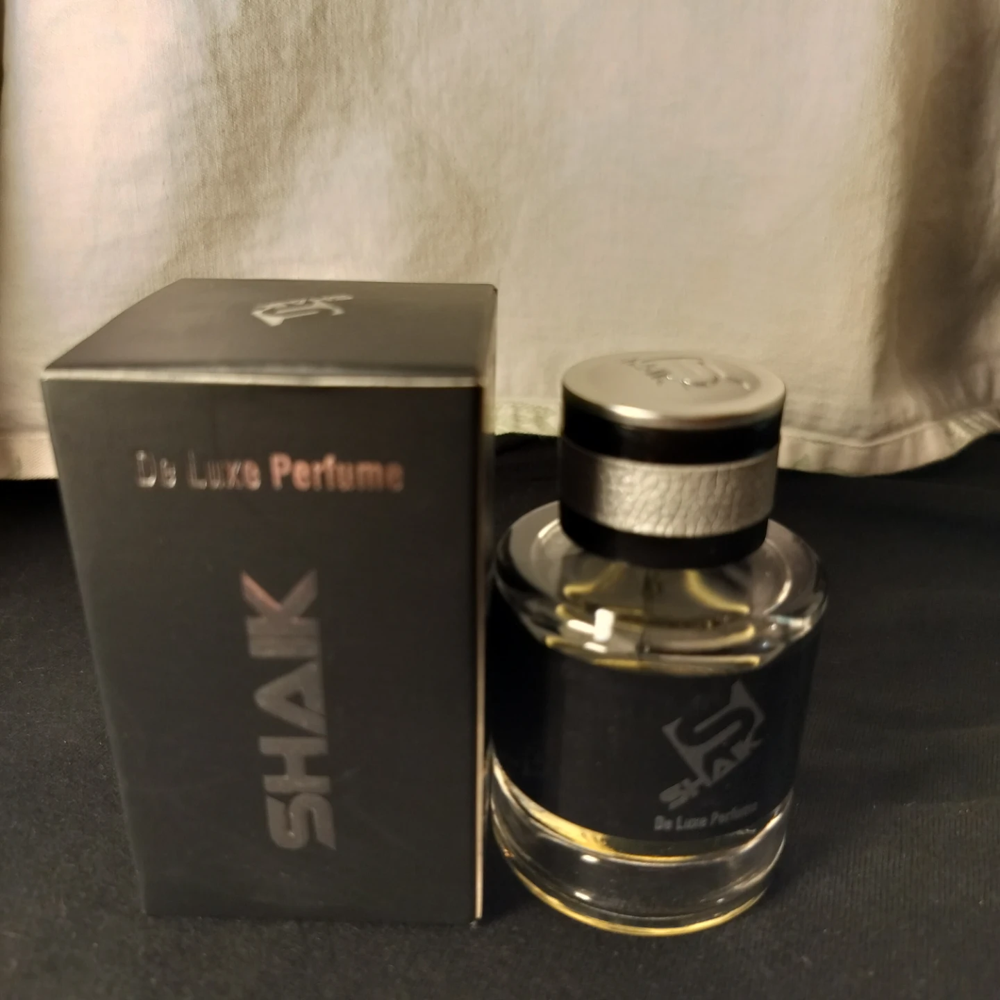 SHAIK De Luxe Perfume