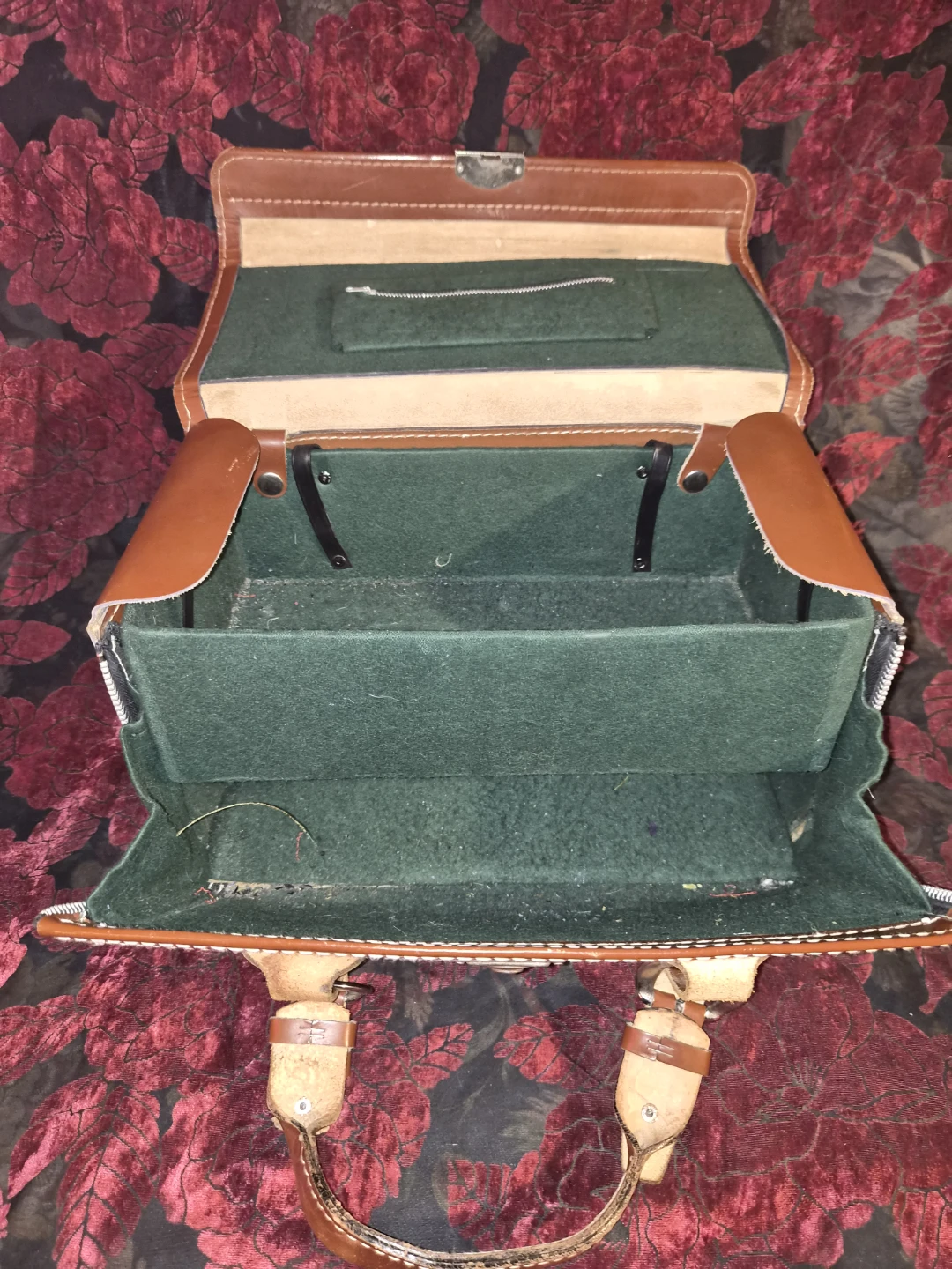 Vintage Leather Camera Bag/Case - photo 5