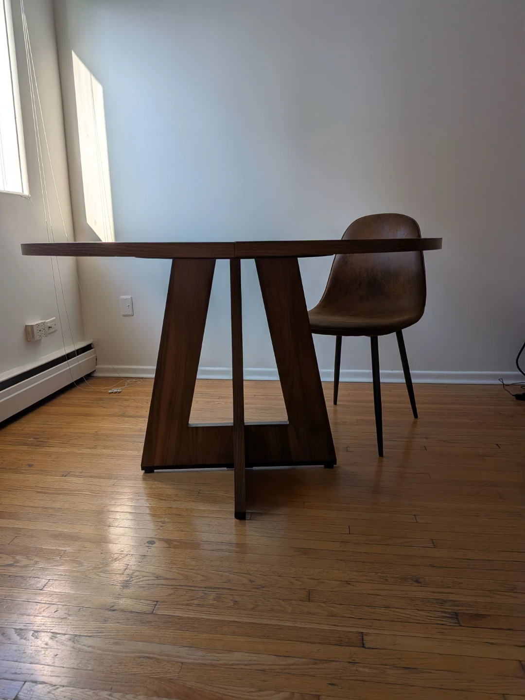 Round Wooden Dining Table and Matching Chairs (Two) - photo 3