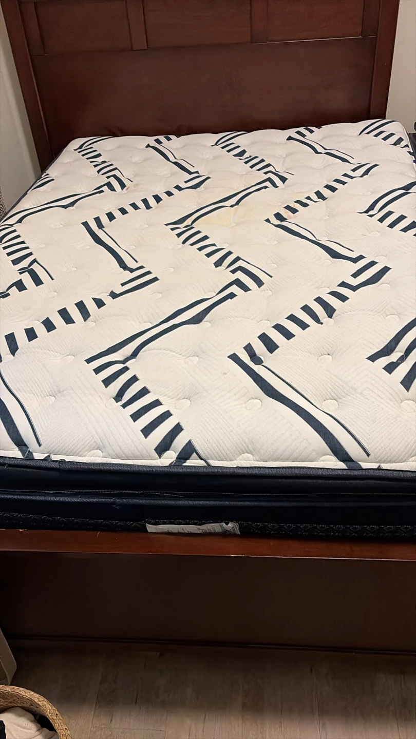 Queen Size Mattress - photo 4
