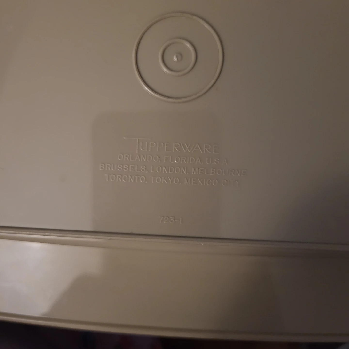 Tupperware Egg Keeper Caddy - photo 4