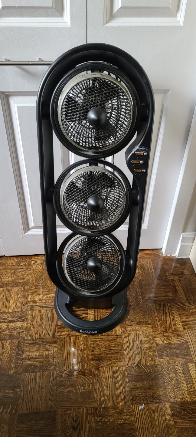 Honeywell Triple Tower Fan (HY-033C) – Fully Functional