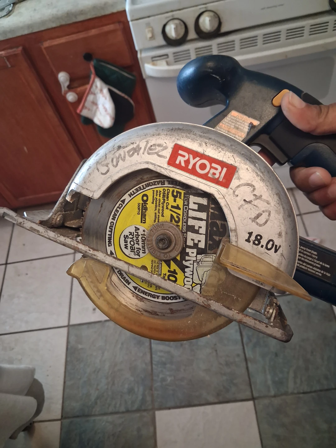 Ryobi Miter Saw and Circular Saw Combo - photo 4