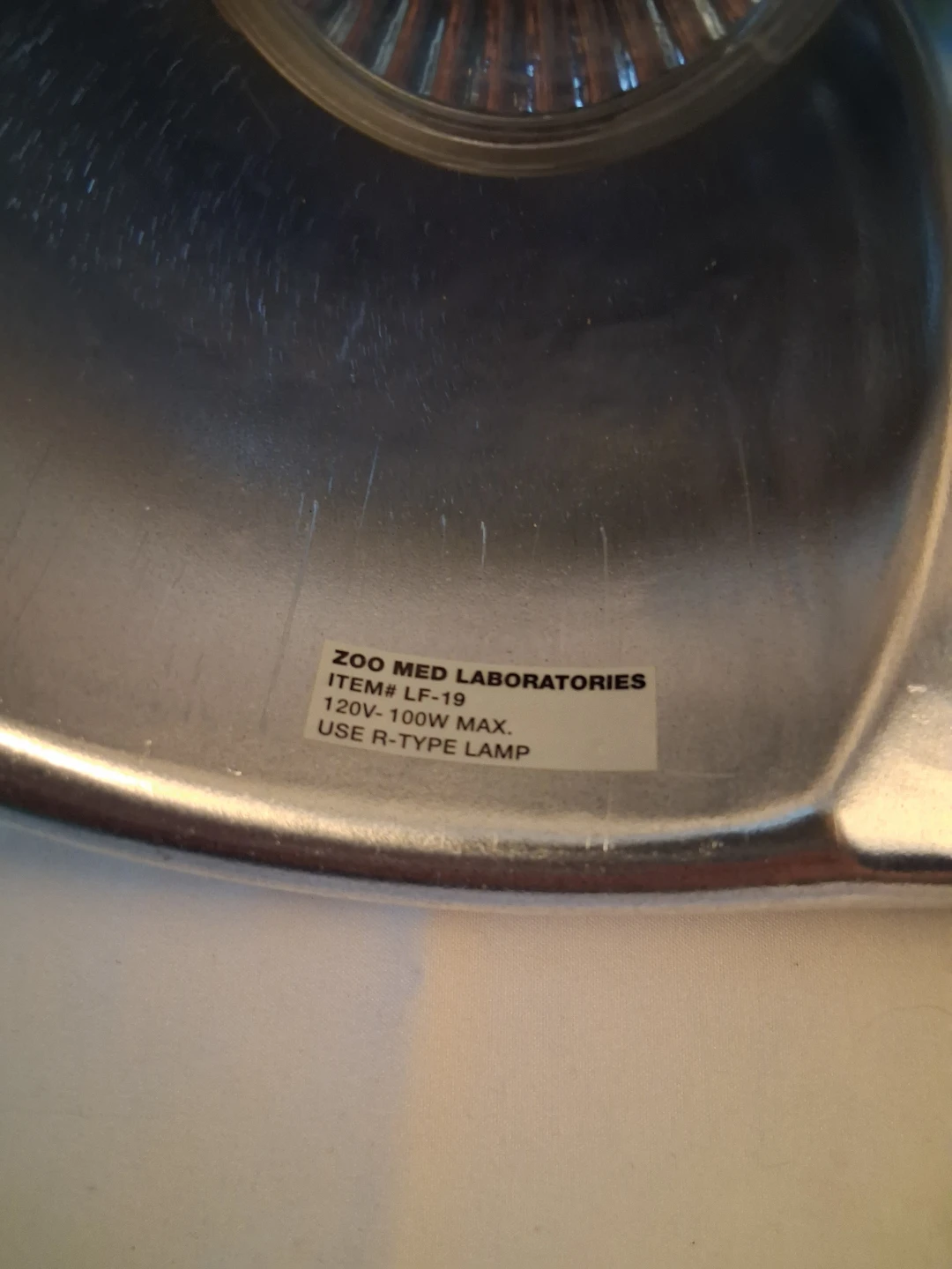 Zoo Med Dual Dome Lamp Fixture- $20 - - photo 5