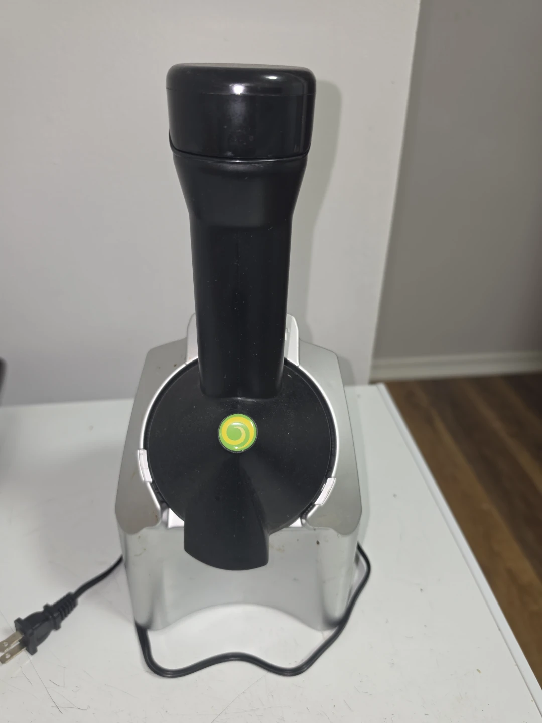 Yonanas Frozen Dessert Maker