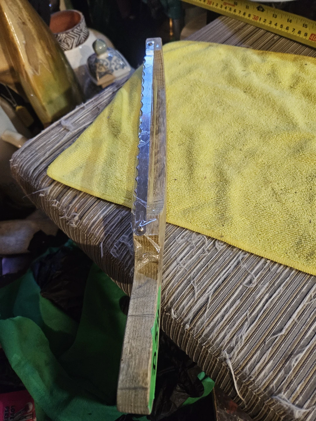 Vintage Serrated Bread Knife with Wooden Handle - photo 3