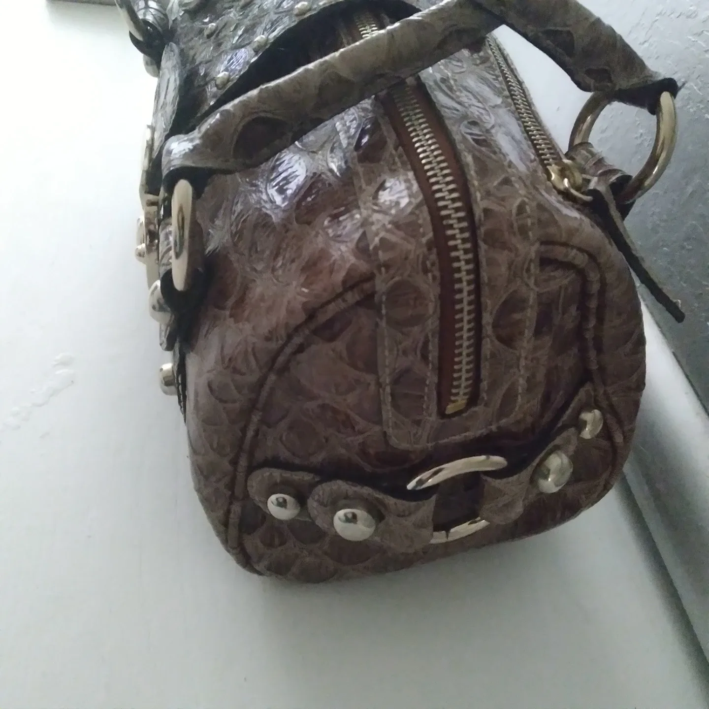 Guess Croc Embossed Satchel Handbag - photo 3