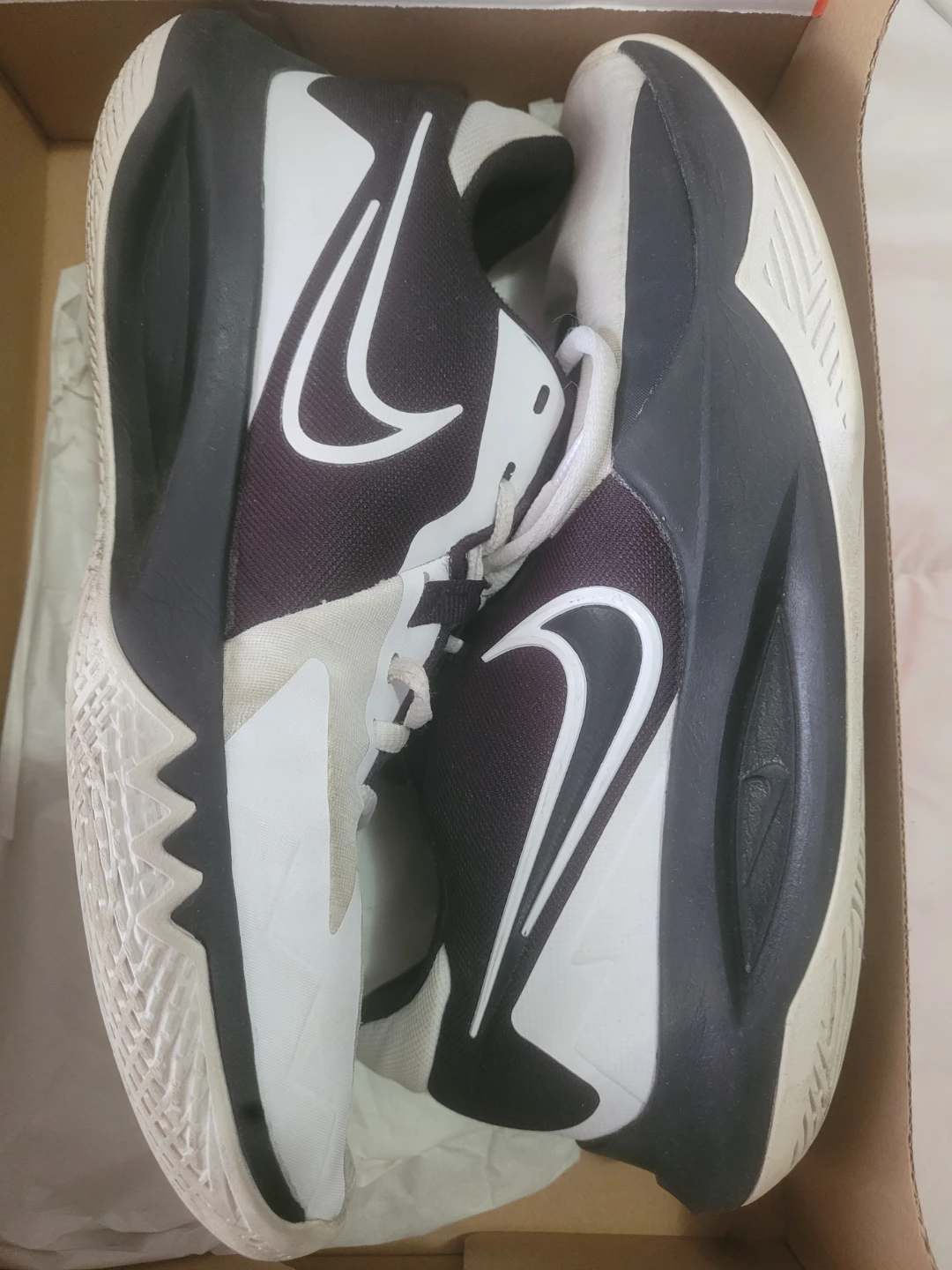 Nike Basketball Shoes