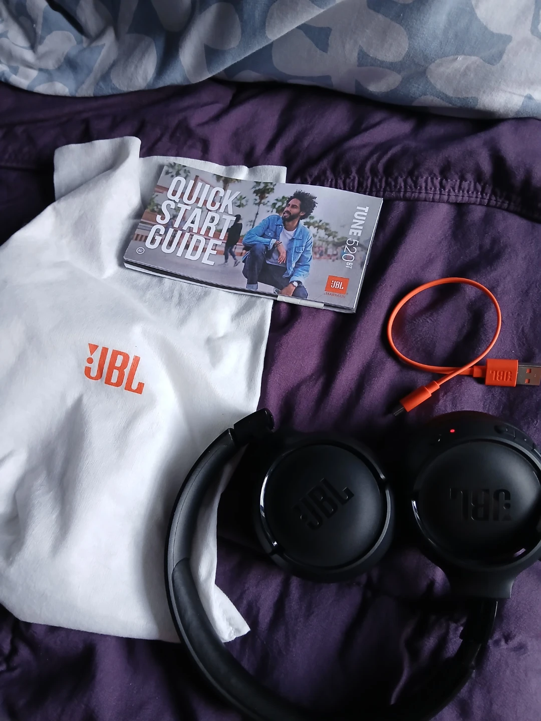 JBL TUNE 520BT Wireless On-Ear Headphones