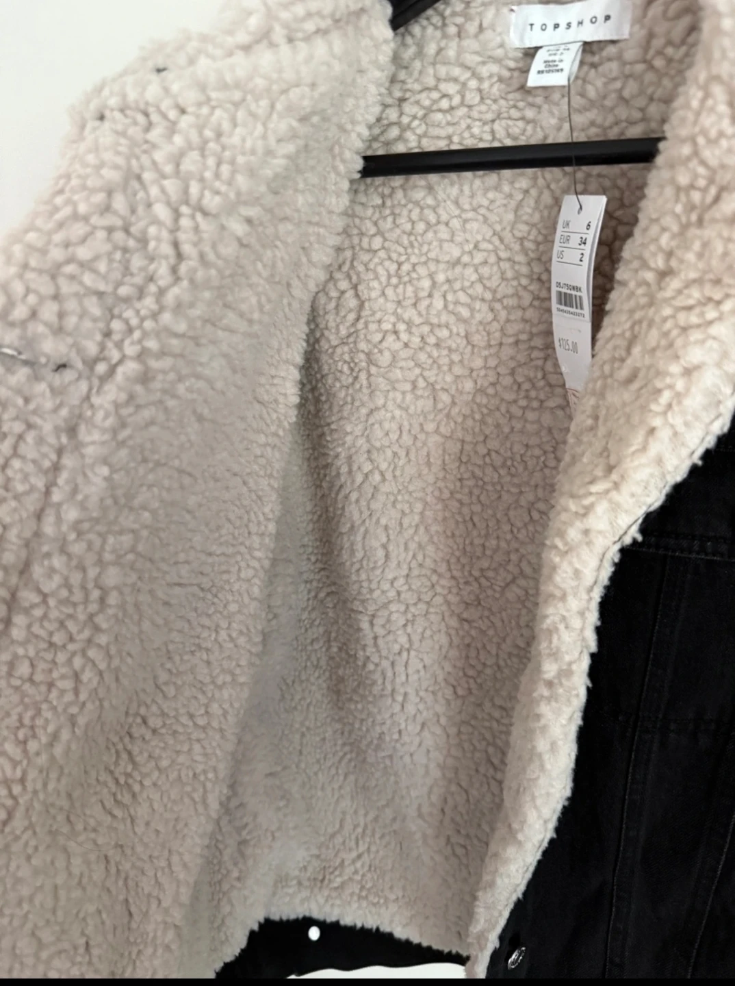 BNWT TOPSHOP Black Sherpa Lined Denim Jacket - photo 3