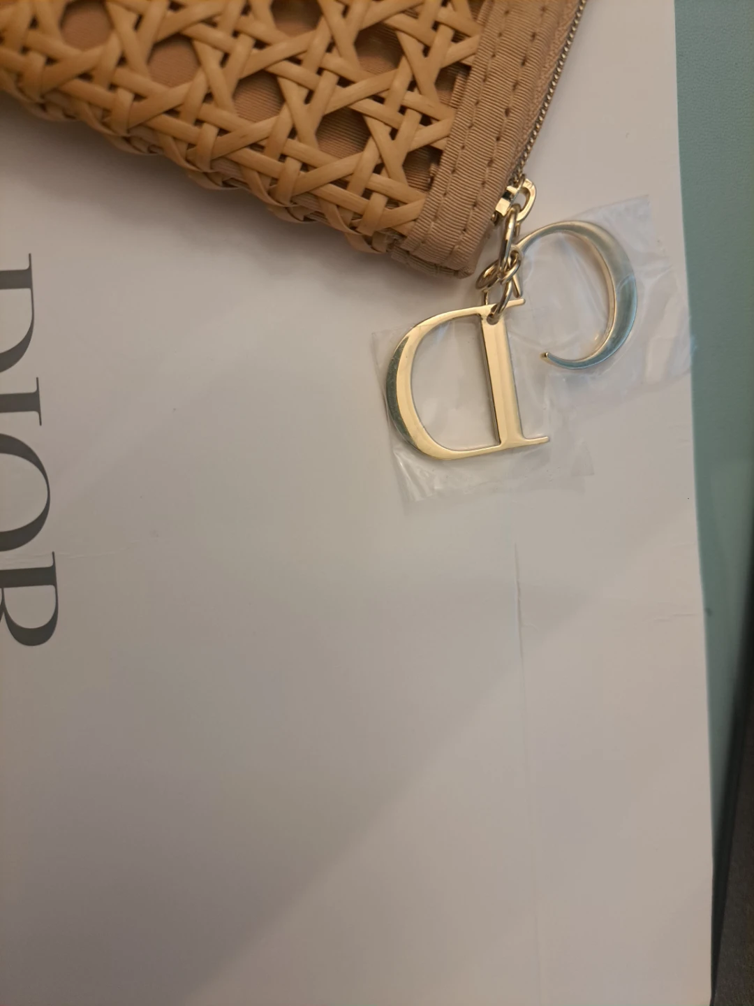Woven clutch bag - photo 3