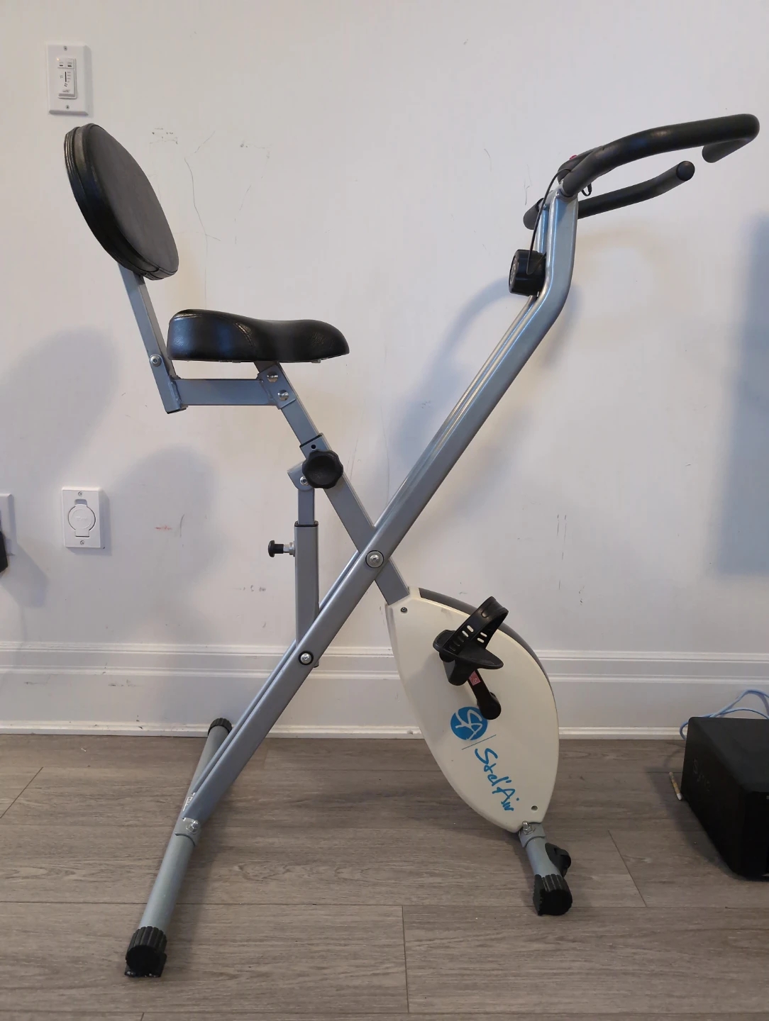 StelAir Folding Exercise Bike with Console and laptop tray