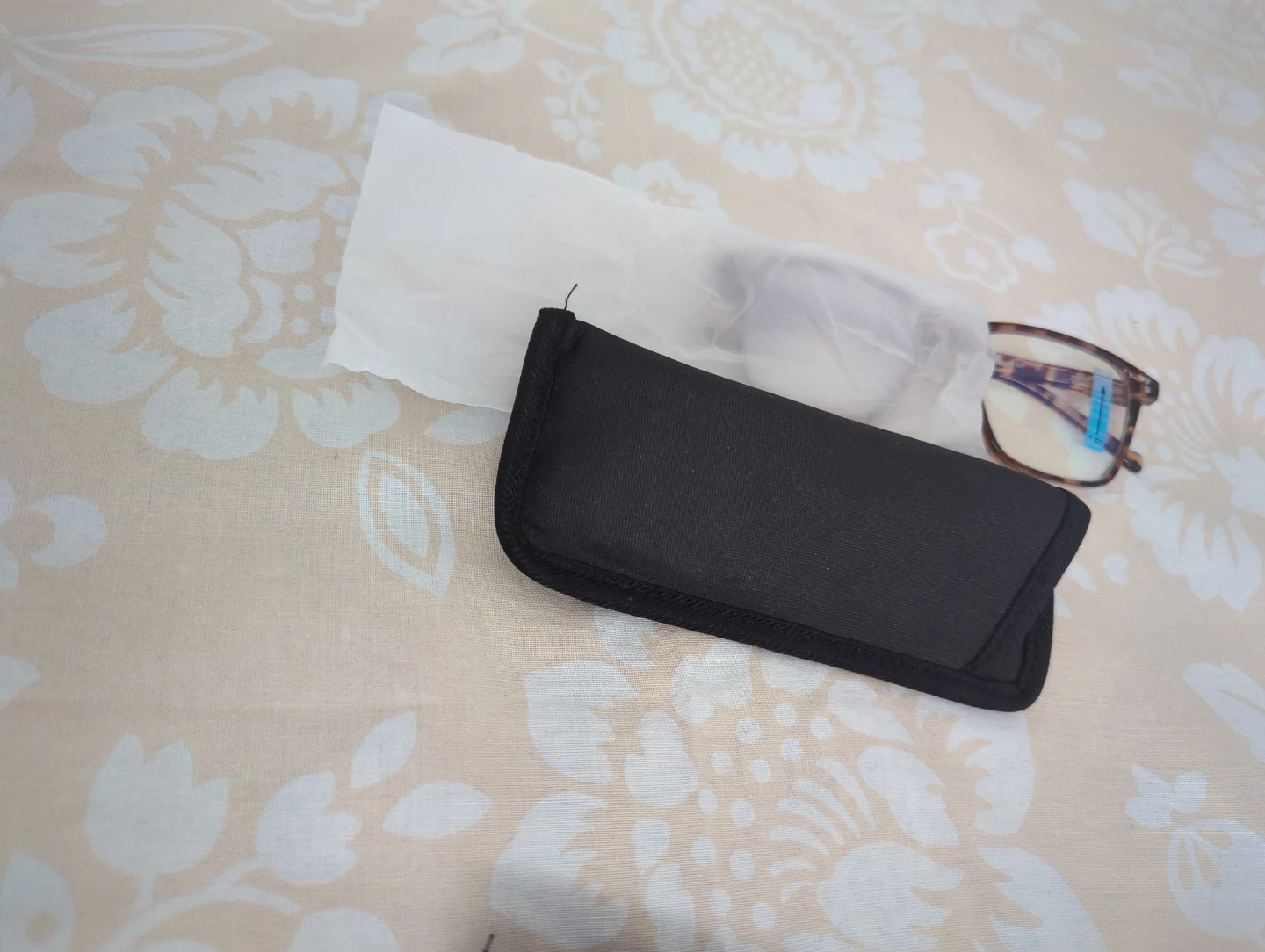 Blue Ray Reading Glasses with Cases - photo 5