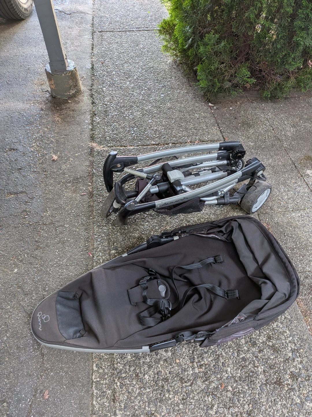 Quinny travel stroller with adapters for car seat - photo 3